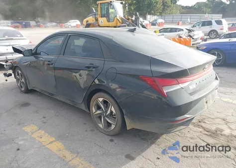 2023 Hyundai Elantra Sel z USA, uszkodzony, nr VIN 5NPLS4AG6PH107545